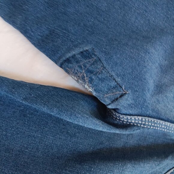 Vintage Girls Jeans 10 24x20 1980's Embroidered Disco Pockets Distress Repair - Picture 5 of 8